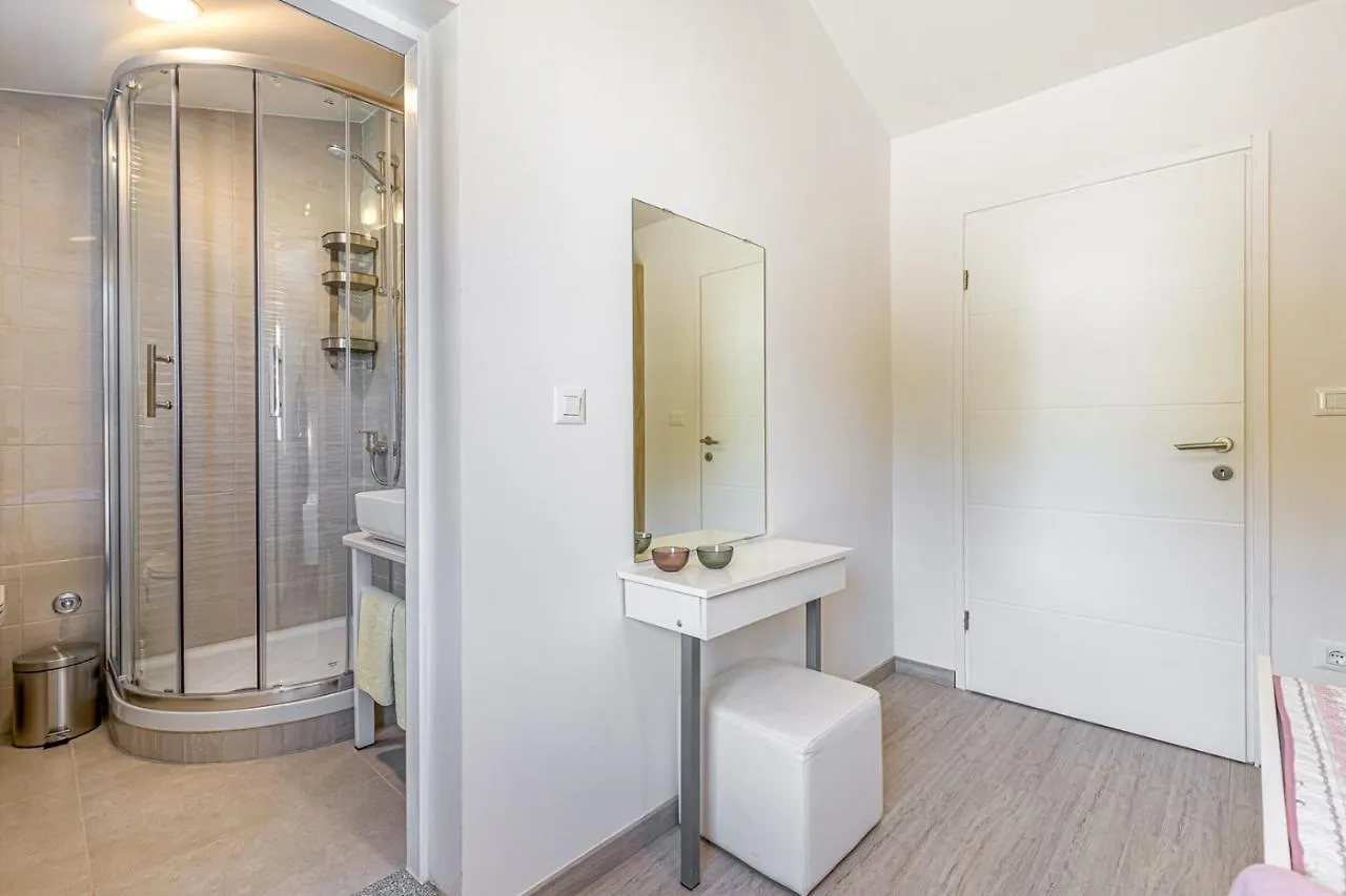 Дом отдыха Ferienhaus Prenc Sveti Petar u Sumi Хорватия