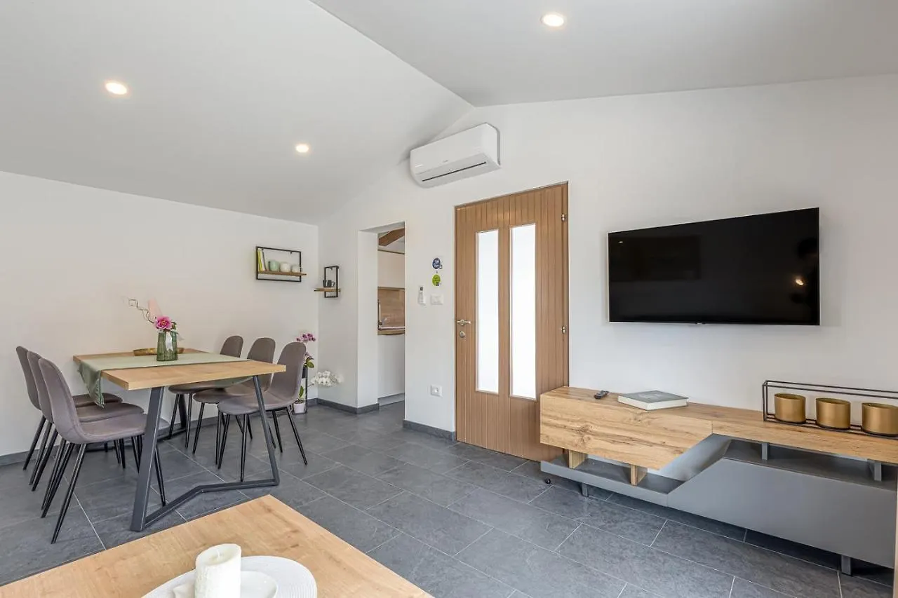 Дом отдыха Ferienhaus Prenc Sveti Petar u Sumi Хорватия